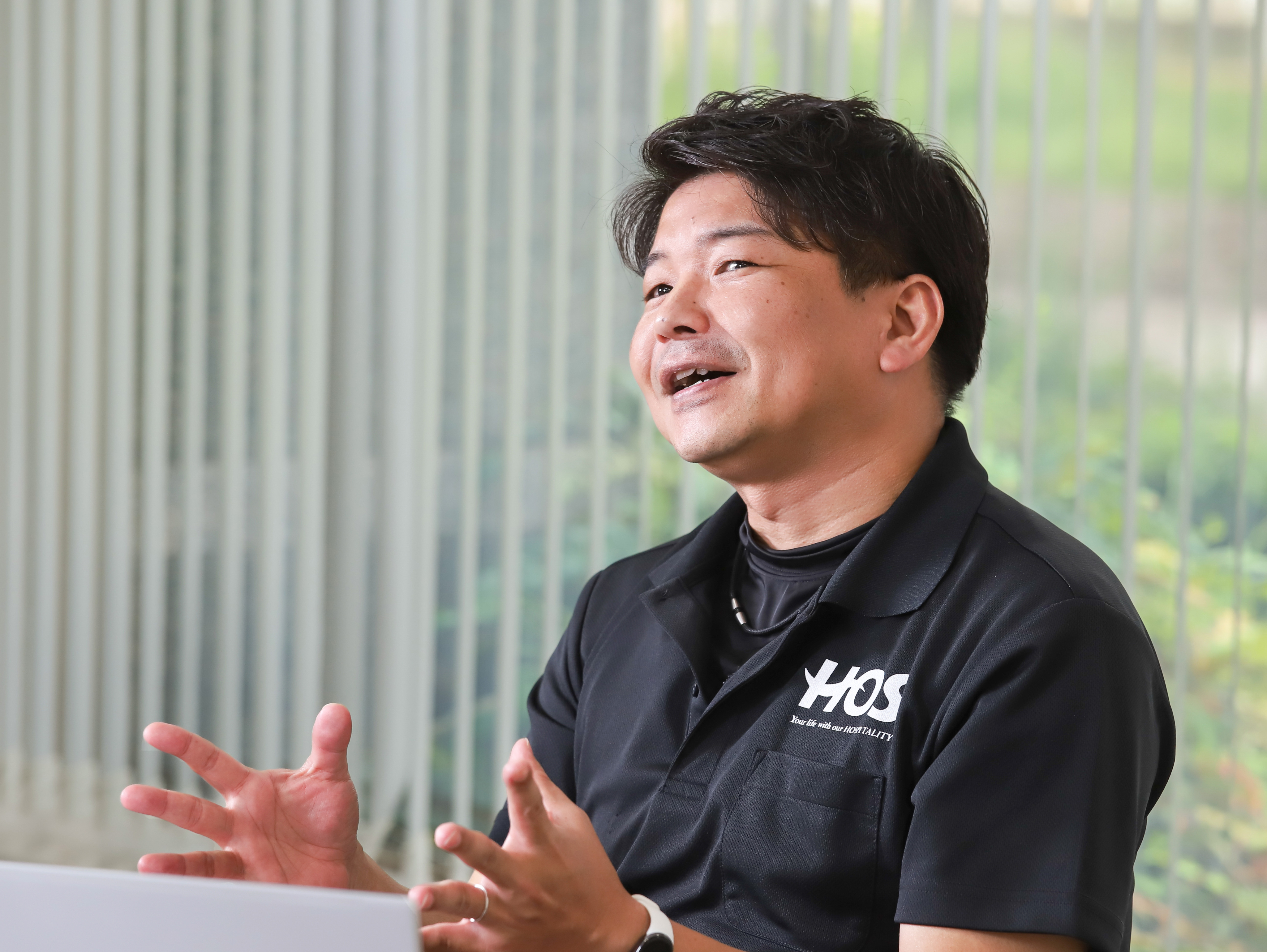 土島浩幸氏